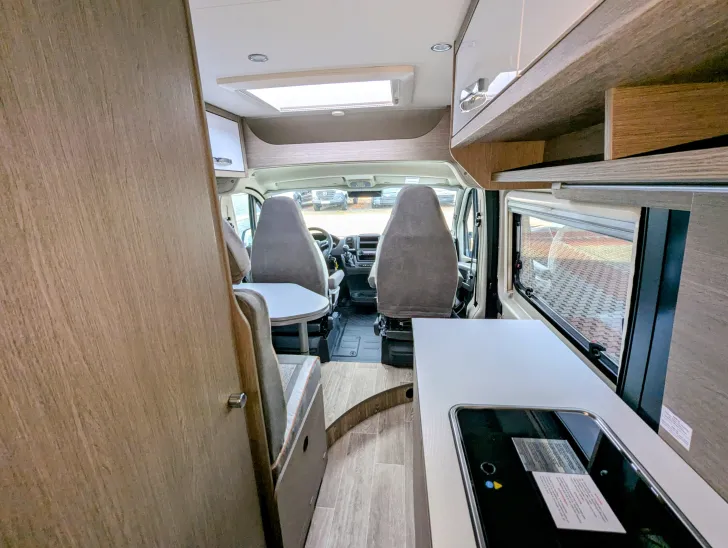 Fahrzeugbild Pössl D-Line 2WIN S Plus COMBI 6, AUTOMATIK, RFK uvm. #6