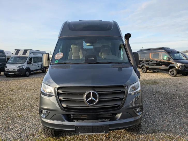 Fahrzeugbild La Strada Nova EB Mercedes 190 PS 190PS/Autom/Allrad/Klima/Navi/Solar #3