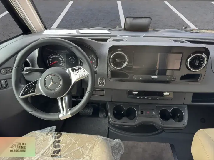 Fahrzeugbild Malibu I 470 RB LE K Vorführfzg! Mercedes comfort MJ26 #13