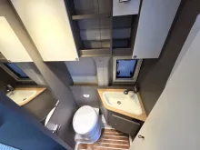 Fahrzeugbild LMC Innovan 590 #10