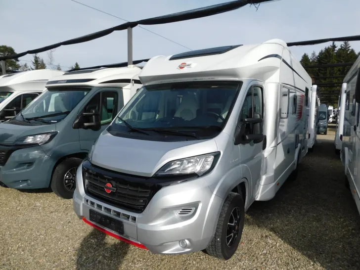 Fahrzeugbild Bürstner Lyseo Time T Limited T 736 Solar,AHK,Klimaanlage #2