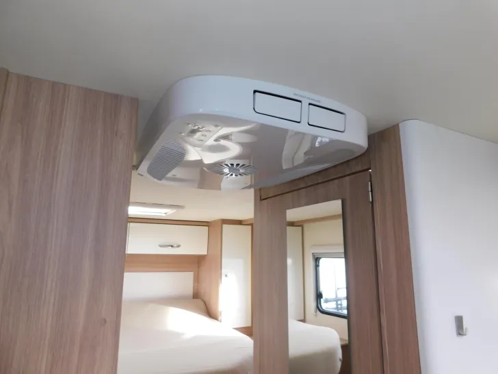 Fahrzeugbild Bürstner Lyseo Time T Limited T 736 Solar,AHK,Klimaanlage #11