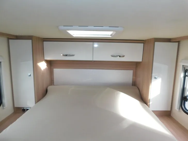 Fahrzeugbild Bürstner Lyseo Time T Limited T 736 Solar,AHK,Klimaanlage #13