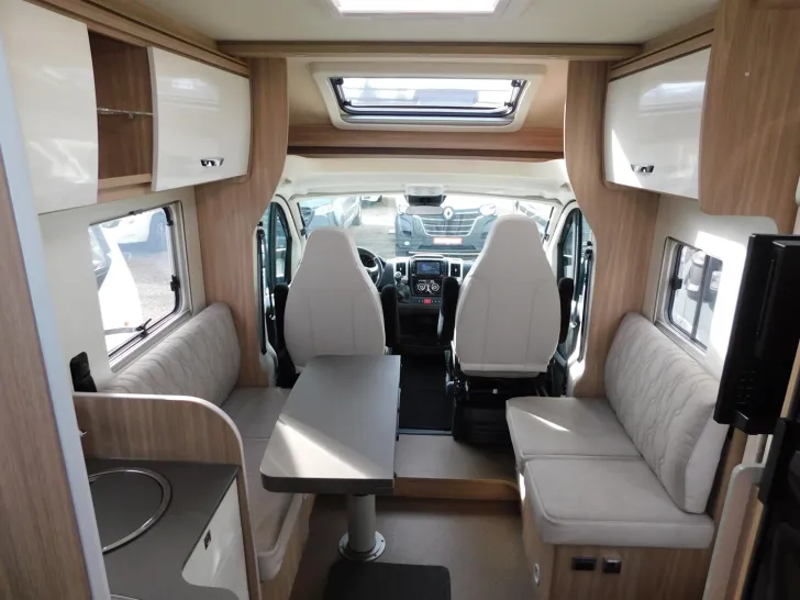 Fahrzeugbild Bürstner Lyseo Time T Limited T 736 Solar,AHK,Klimaanlage #19