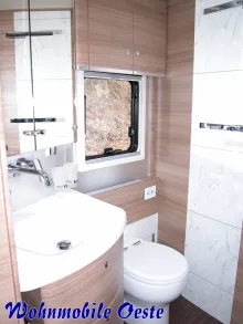 Fahrzeugbild Concorde Charisma 860 LI * BarVers,Echtglas,Luxus-Sitze #9