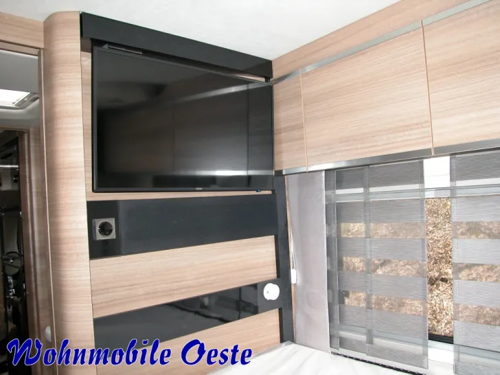 Fahrzeugbild Concorde Charisma 860 LI * BarVers,Echtglas,Luxus-Sitze #12