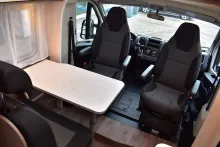 Fahrzeugbild Carado VAN V339 pro+ Queensbett, Combi-E, Variobad #6