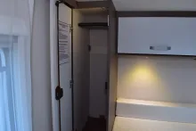 Fahrzeugbild Carado VAN V339 pro+ Queensbett, Combi-E, Variobad #24