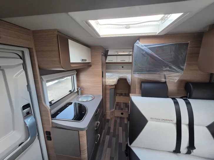 Fahrzeugbild Weinsberg CaraCompact 600 MEG EDITION [PEPPER] Sonder-Aktion Pepper #3