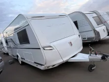 Schräg Vorne Tabbert Vivaldi 550 E 2,5