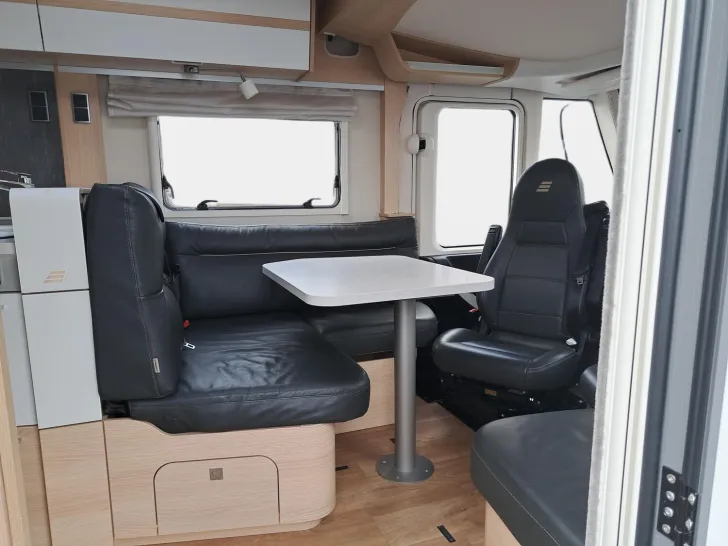 Fahrzeugbild Hymer B-Klasse ML I 780 Premium-, Autarkie-, Arktispaket #9