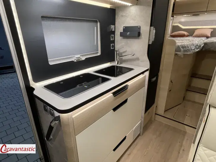 Fahrzeugbild Rapido INTEGRIERTE C55I - 65 ANS #9