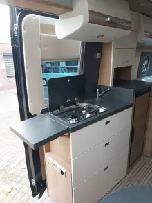Fahrzeugbild Malibu Charming GT skyview 640 LE K #14