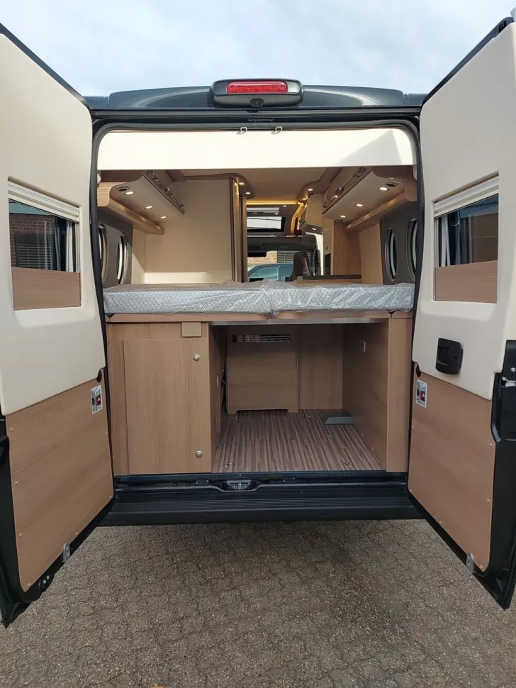 Fahrzeugbild Malibu Charming GT skyview 640 LE K #21