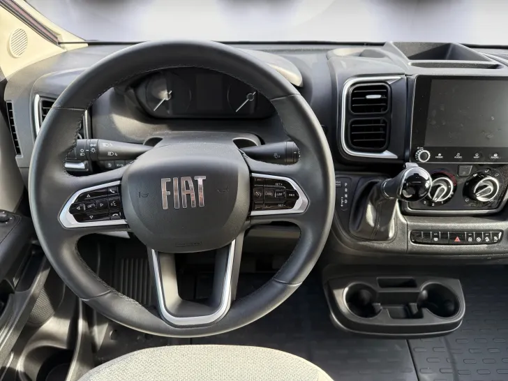 Fahrzeugbild Carado TEILINTEGRIERTE 447 #3