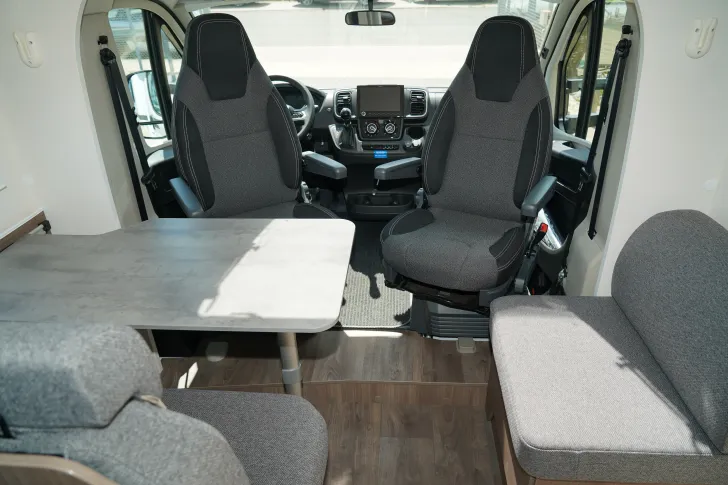 Fahrzeugbild Carado T 334S (36) AUTOMATIK, HUBBETT uvm. #6