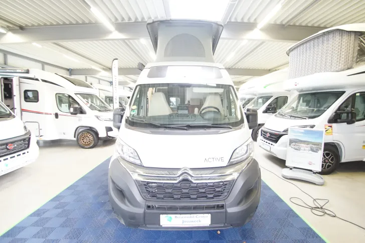 Fahrzeugbild Bürstner Campeo C 600 AUFSTELLDACH #4