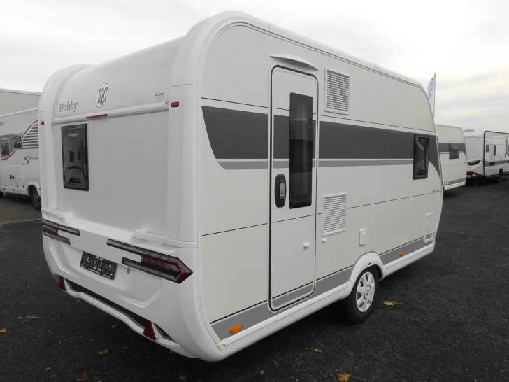 Fahrzeugbild Hobby De Luxe 400 SFe #18