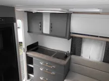 Fahrzeugbild Hobby De Luxe 400 SFe #10