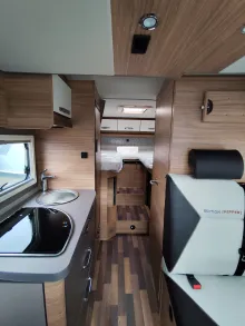 Fahrzeugbild Weinsberg CaraCompact 640 MEG Suite EDITION [PEPPER] #12