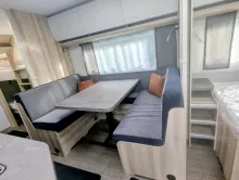 Fahrzeugbild Hobby De Luxe 545 KMF FUßBODENERWÄRMUNG, AUFLASTUNG #5