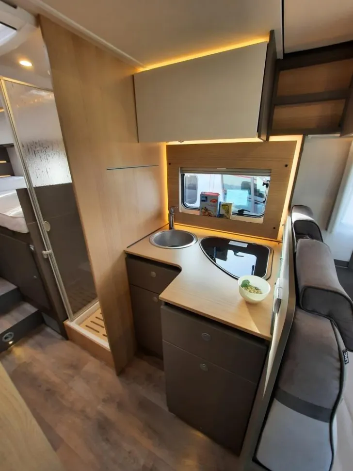 Fahrzeugbild LMC Tourer Lift H 730 G #11