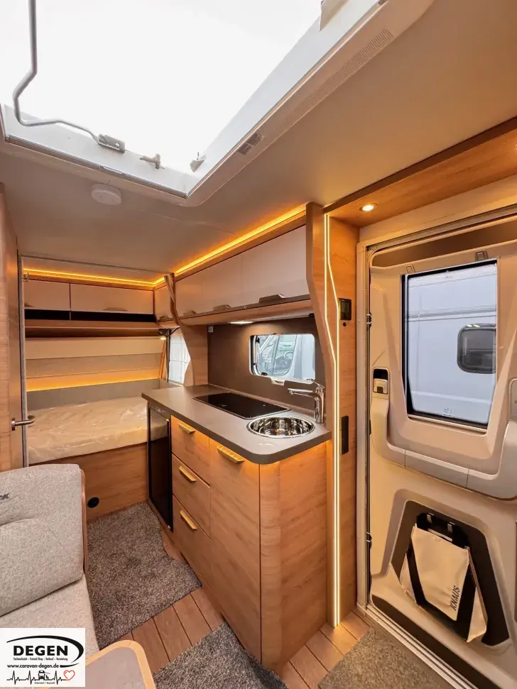 Fahrzeugbild Knaus Südwind 420 QD Black Selection #9