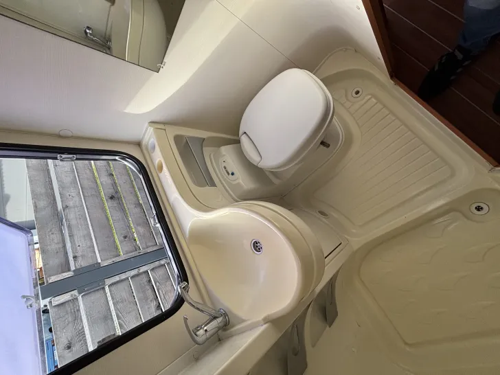 Fahrzeugbild Ci Elliot Garage #8