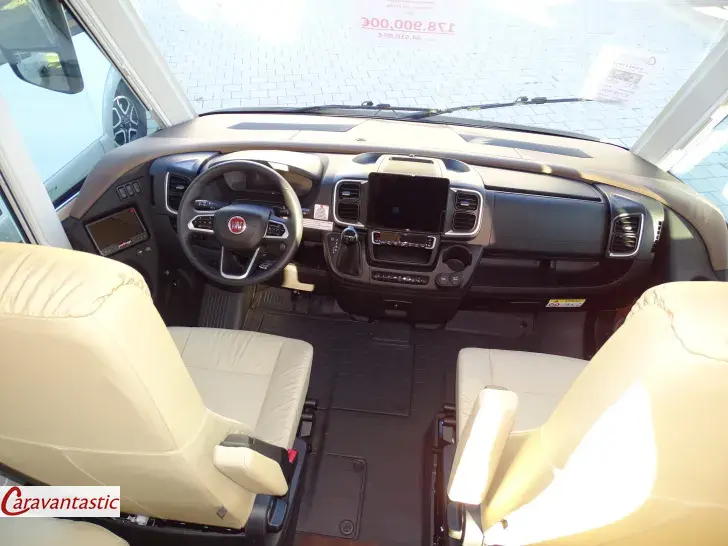 Fahrzeugbild Carthago E-LINE I 50 LE #5