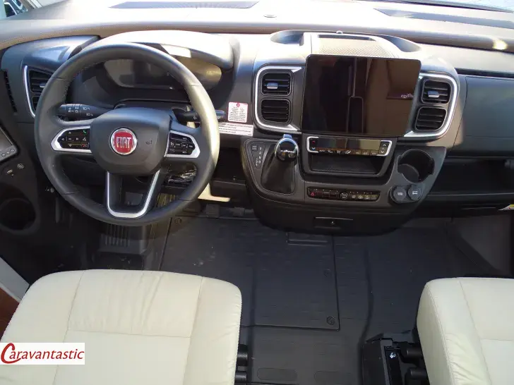 Fahrzeugbild Carthago E-LINE I 50 LE #6