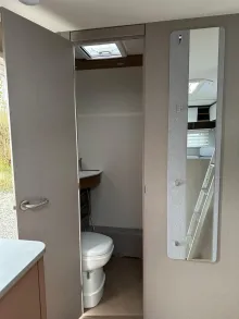 Fahrzeugbild Bürstner Averso 560 TK #9