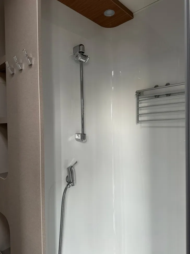 Fahrzeugbild Bürstner Averso 560 TK #12