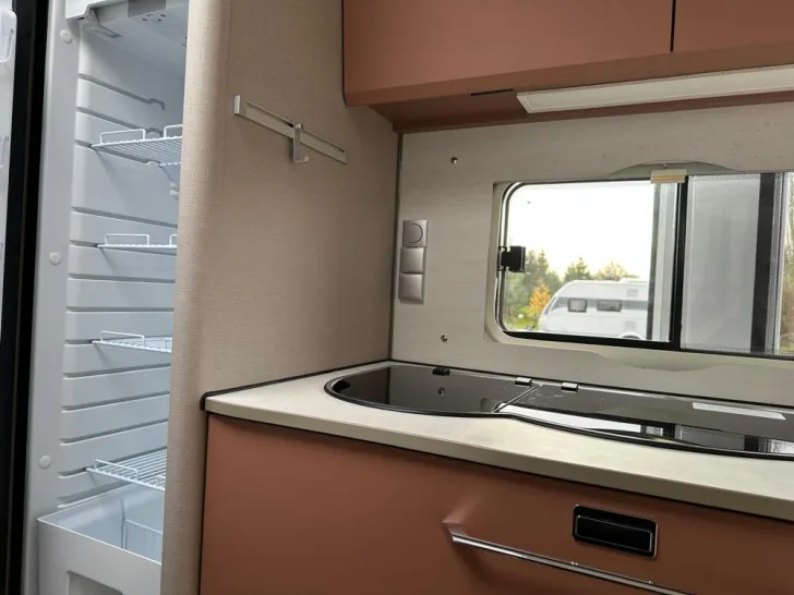 Fahrzeugbild Bürstner Averso 560 TK #14