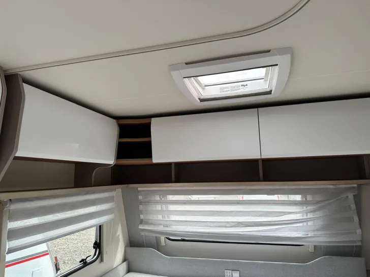 Fahrzeugbild Bürstner Averso 560 TK #19