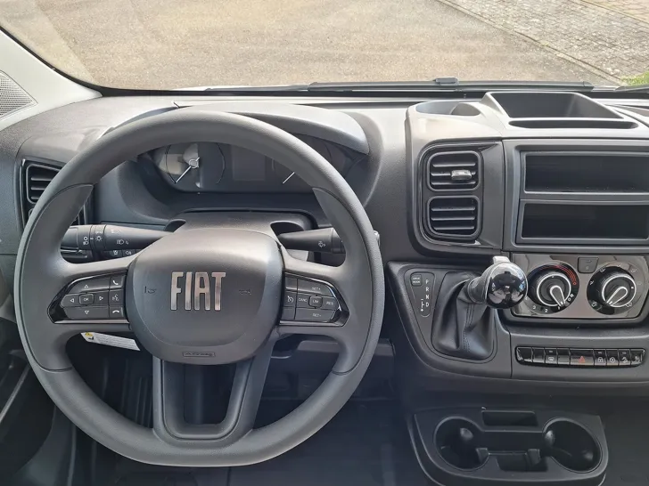 Fahrzeugbild LMC Innovan 540 ATM*MARKISE*SKYROOF*GULDE EDITION* #19