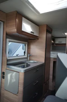 Fahrzeugbild Weinsberg CaraCompact 600 MEG EDITION [PEPPER] 180 PS Automatik #5