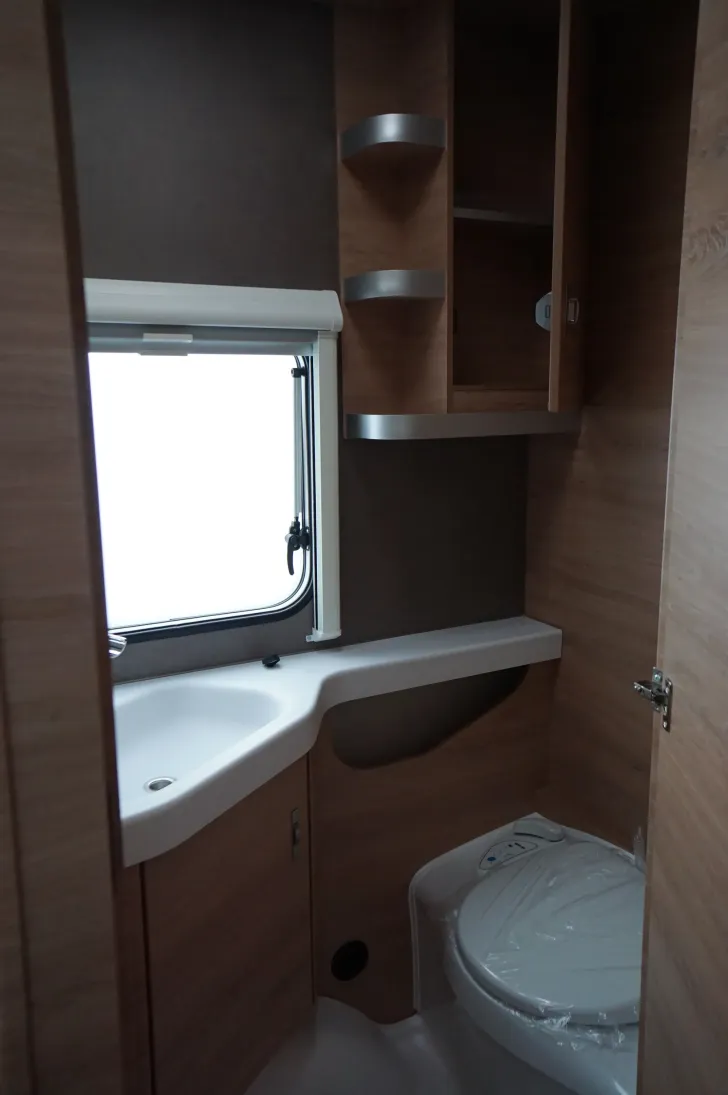 Fahrzeugbild Knaus Südwind 420 QD Black Selection ab Jandelsbrunn #9