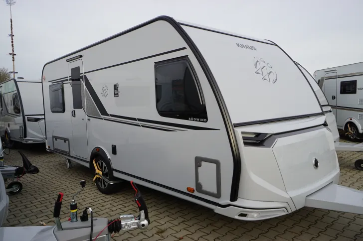 Fahrzeugbild Knaus Südwind 500 FU Black Selection ab Jandelsbrunn #1