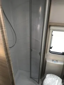Fahrzeugbild Fendt Bianco Activ 560 SKM 2000kg; TV-Halter,Dekopaket #18