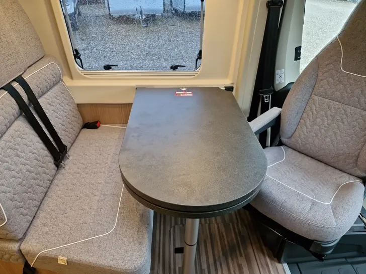 Fahrzeugbild Malibu FIRST-CLASS 640 LE RB #11