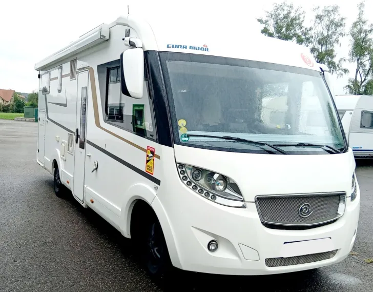 Fahrzeugbild Eura Mobil Integra Line 720 EB #2