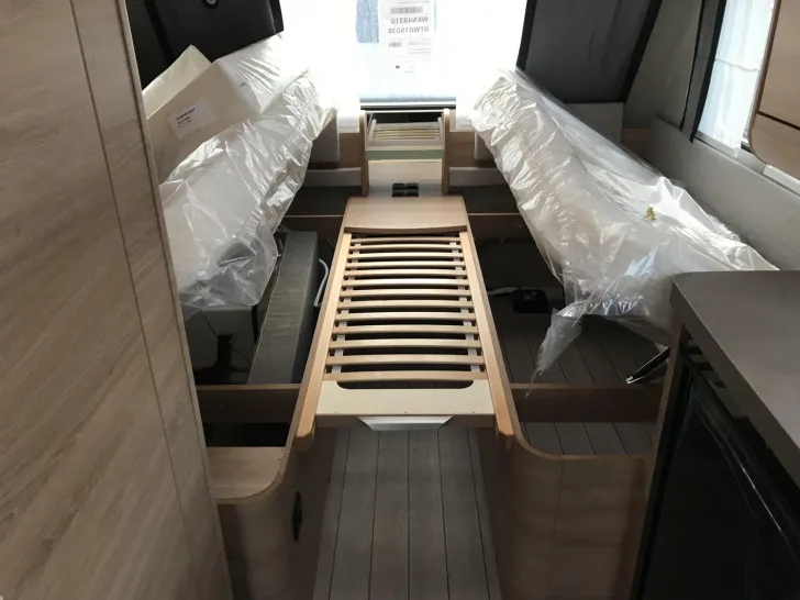 Fahrzeugbild Knaus Südwind BLACK SELECTION 460 EU Mod.2026; 1700kg #10