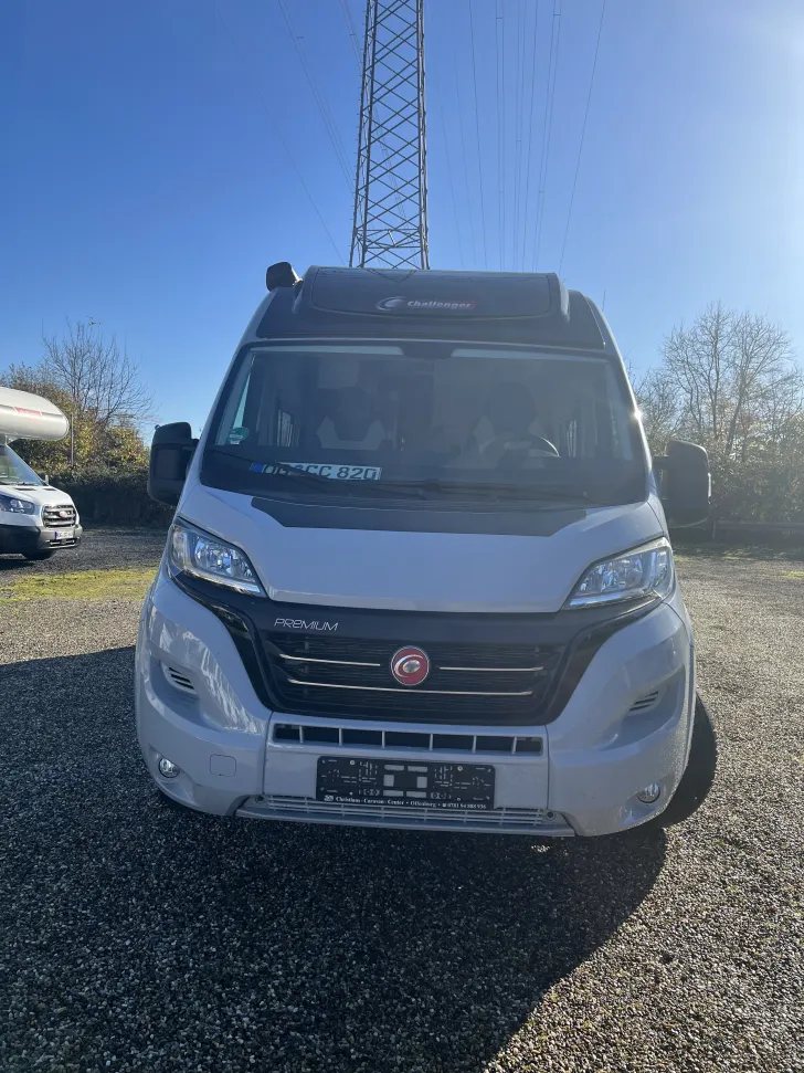 Fahrzeugbild Challenger Van V114 Road Edition Premium - sofort verfügbar - #4