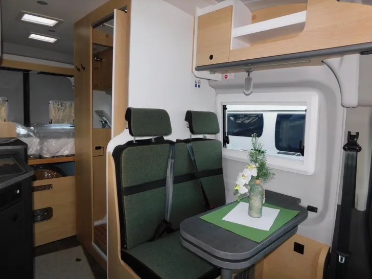 Fahrzeugbild Sunlight Cliff 4x4 Greentrek 590 Combi4D, AHK, Xenon #10