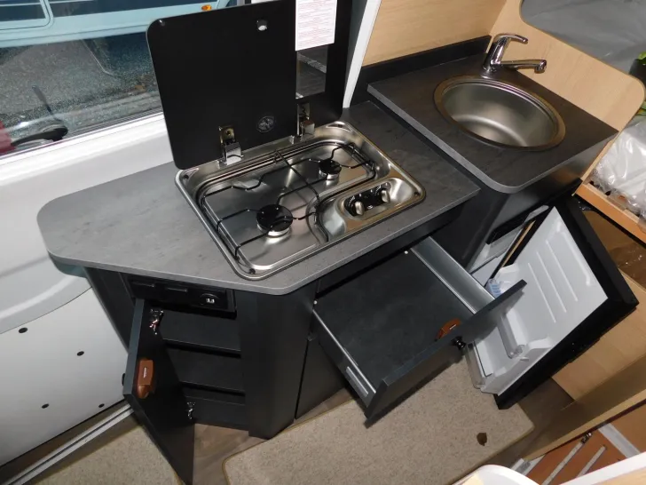 Fahrzeugbild Sunlight Cliff 4x4 Greentrek 590 Combi4D, AHK, Xenon #15