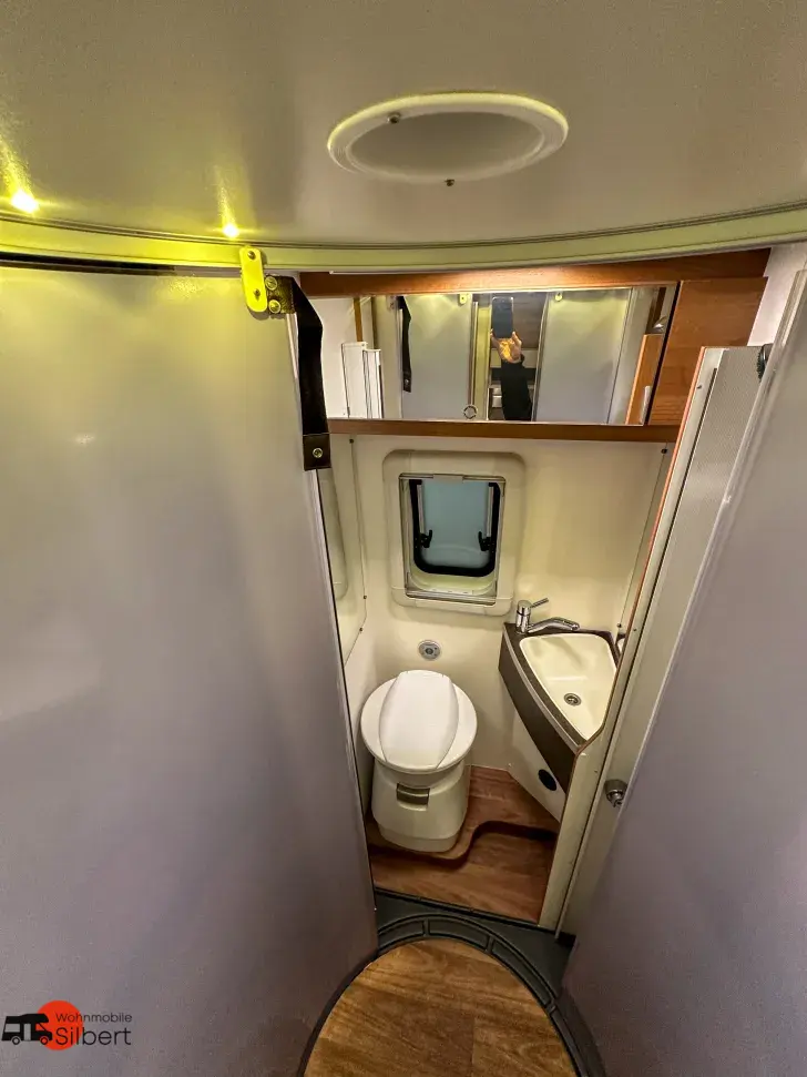 Fahrzeugbild VanTourer 600 D - Kamera*Radtr*Navi*Festbett #14