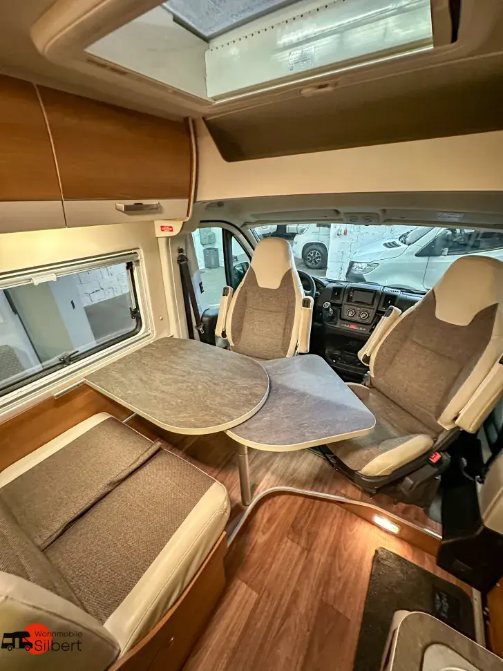 Fahrzeugbild VanTourer 600 D - Kamera*Radtr*Navi*Festbett #10