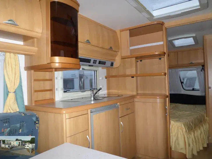 Fahrzeugbild Hobby Excellent Easy 495 UFe Nr. 83 - franz. Bett, RSG #4