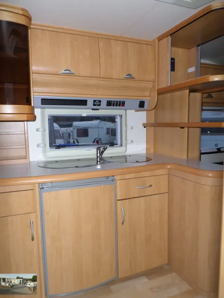 Fahrzeugbild Hobby Excellent Easy 495 UFe Nr. 83 - franz. Bett, RSG #10