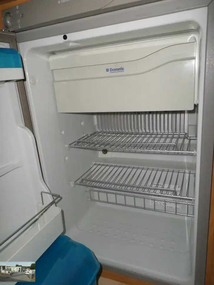 Fahrzeugbild Hobby Excellent Easy 495 UFe Nr. 83 - franz. Bett, RSG #13